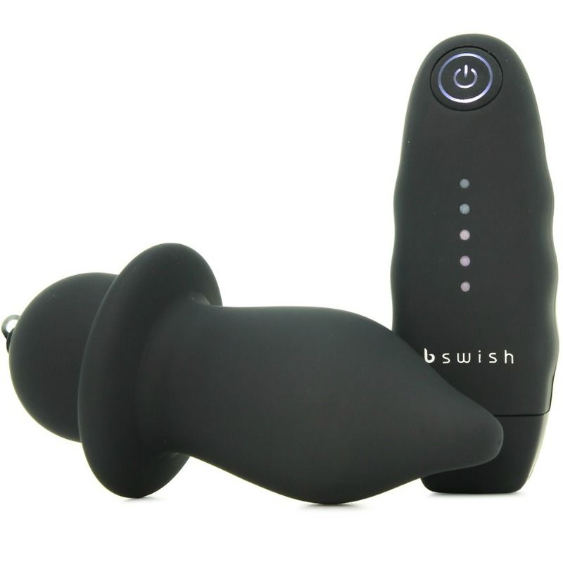 B Swish Bfilled Classic Vibrating Plug Black