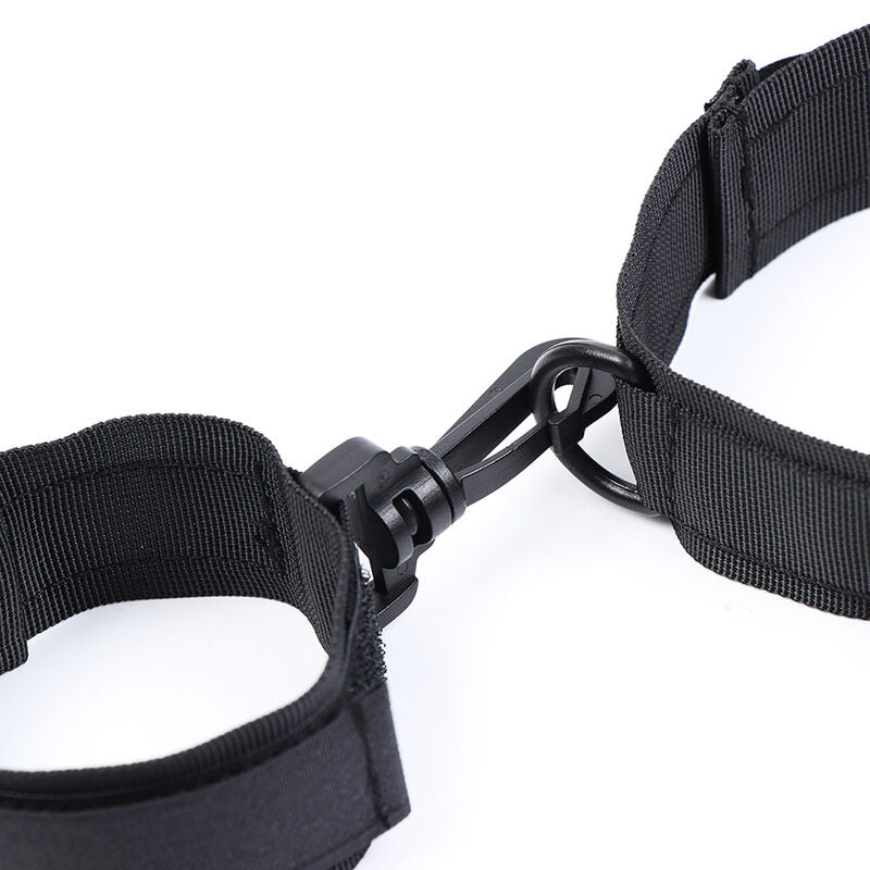 Ohmama Fetish Nylon Handcuffs And Collar