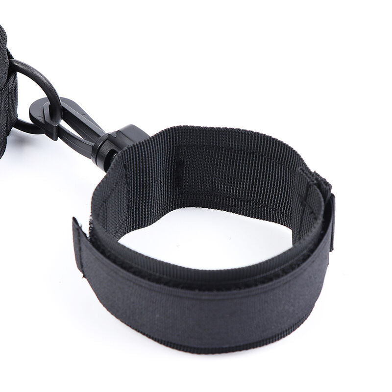 Ohmama Fetish Nylon Handcuffs And Collar