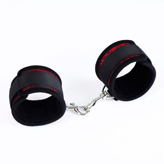 Ohmama Fetish Scandal Wrist Handcuffs