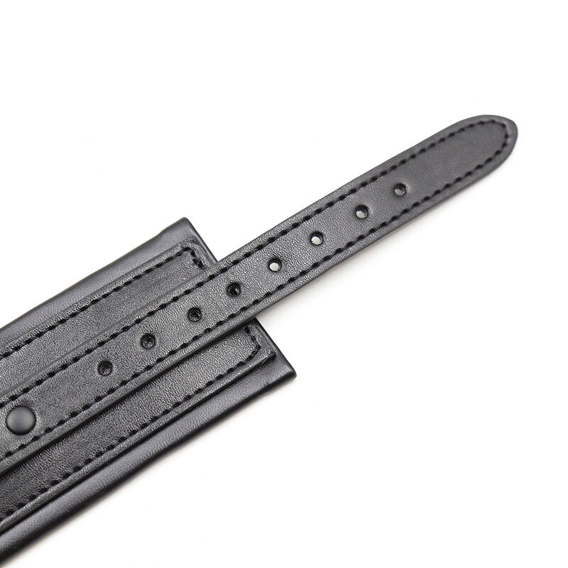 Ohmama Fetish Wrist Restrictions