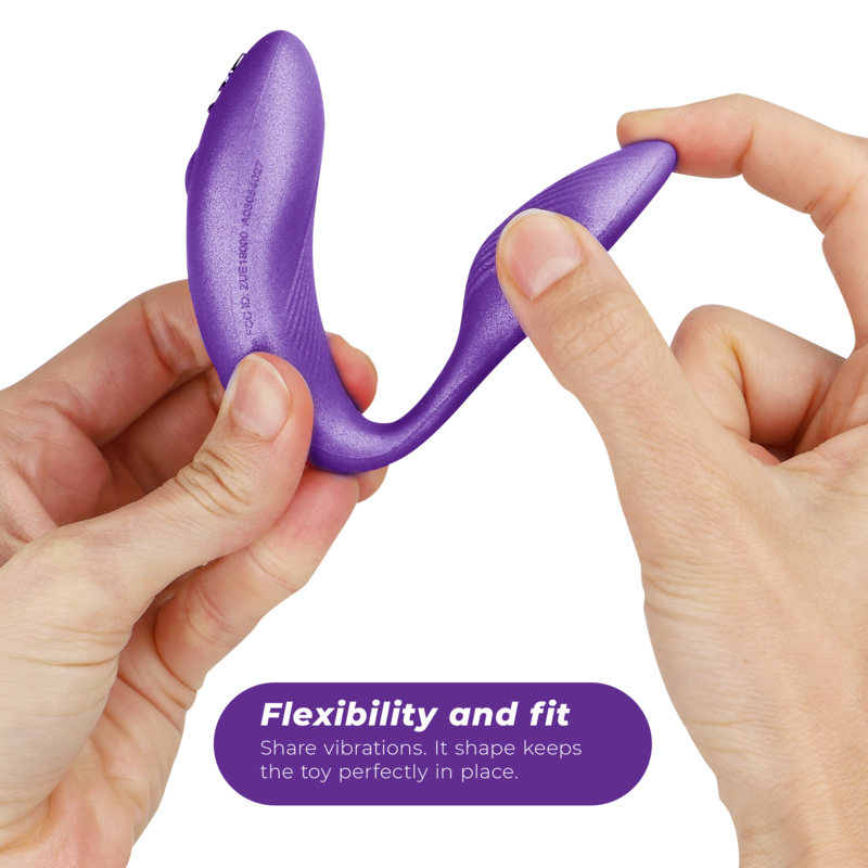 We-Vibe Chorus Vibrator For Couples With Lilac Squeeze Control