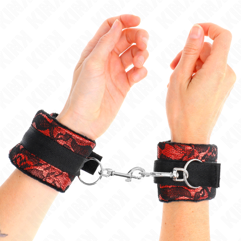 Kink Wrist Restraint Kink - Short Velvet Lace Wrist Restraints And Nylon Bind Red / Black 23 X 6.5 Cm