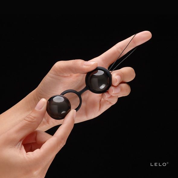 Lelo Luna Beads Noir Kegel Balls
