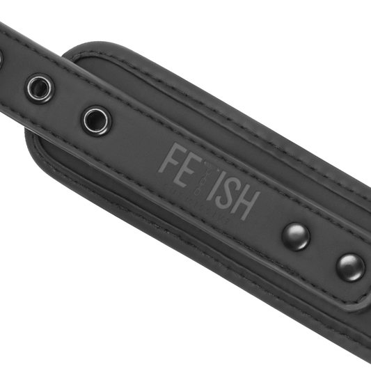 Fetish Submissive Bondage Fetish Submissive - Vegan Leather Necklace And Handcuffs With Noprene Lining